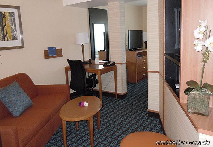 Fairfield Inn & Suites Ukiah Mendocino County Exterior photo